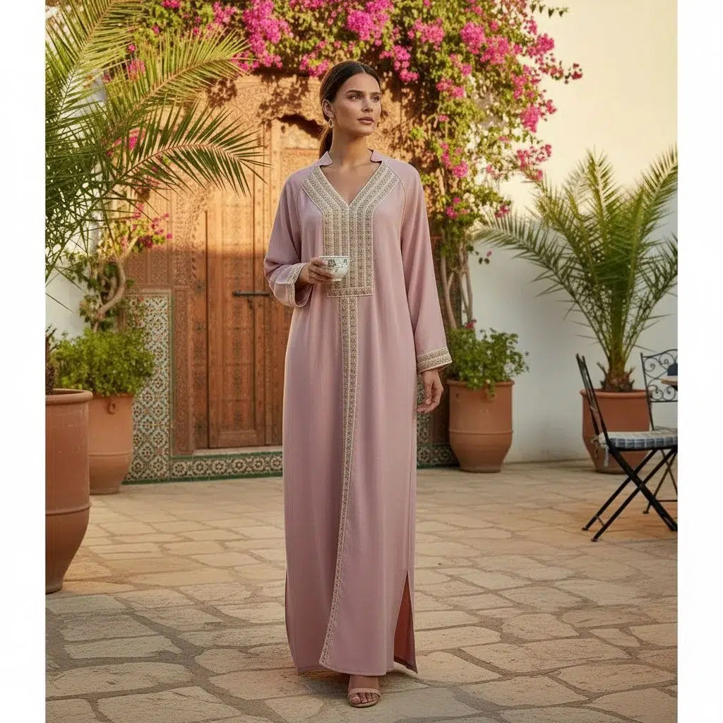 Kaftan rose chic et élégant pour un look irrésistible et unique