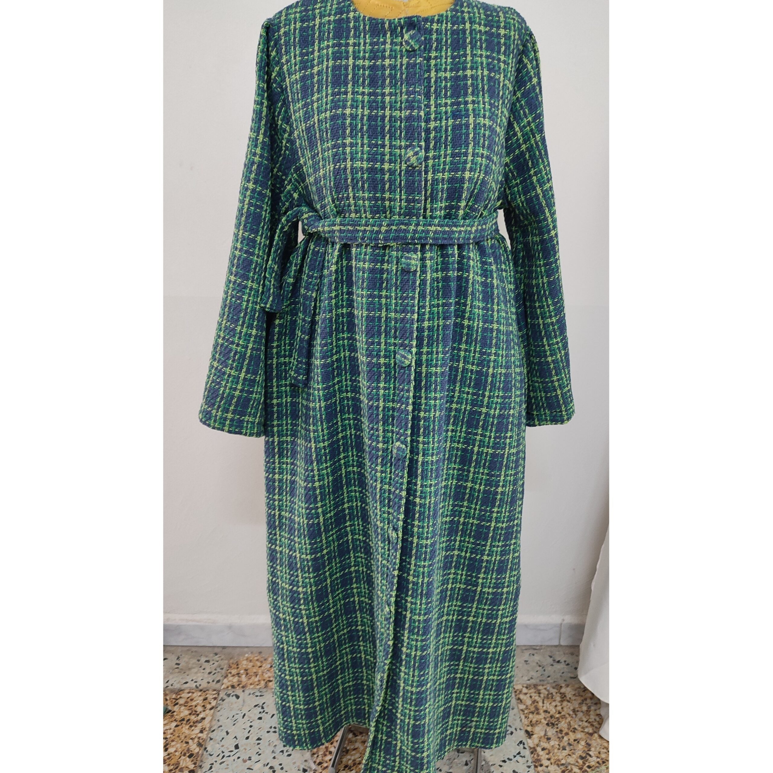 Robe Longue Maxi en Tartan Vert Bleu Ceinturée - Élégance Classique et Confort Moderne