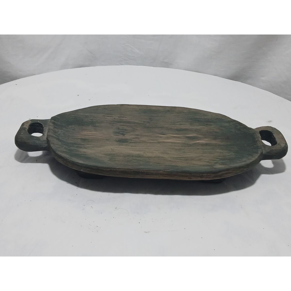 Plateau bois élégant et pratique pour sublimer votre table
