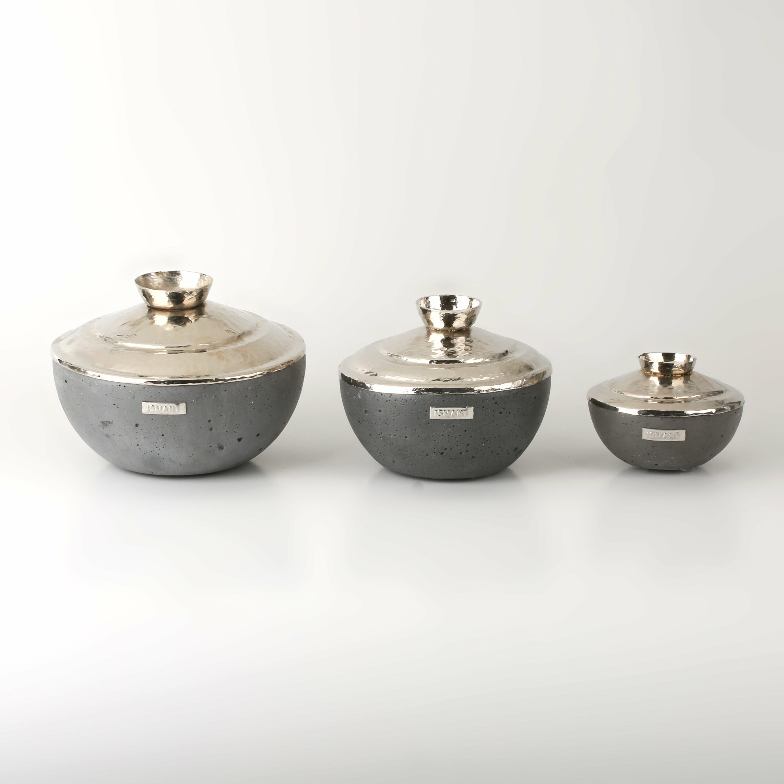 Concrete Éclat bowl with pink or white copper lid (S, M, L)