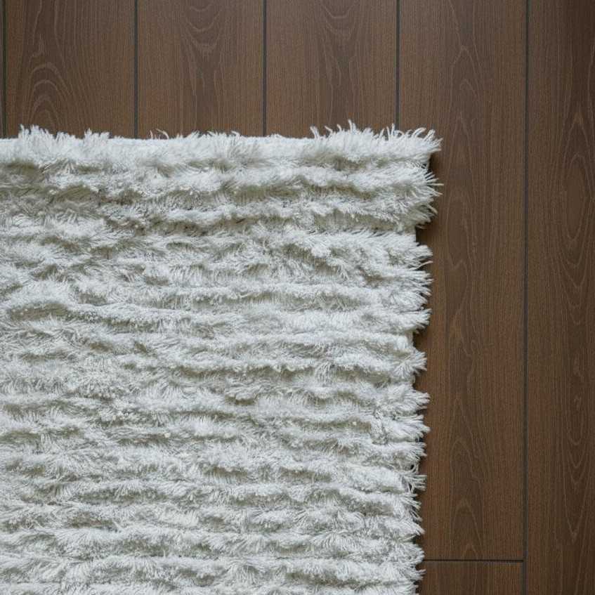 Tapis coton Shaggy blanc 70 x 140 cm confort et luxe à domicile