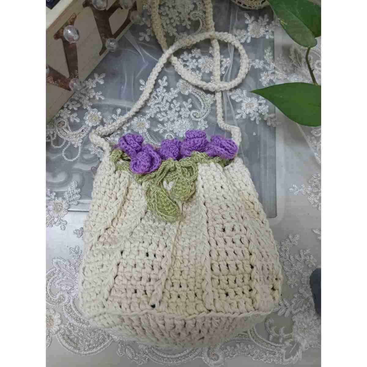 sac violetta laccessoire tendance qui sublime votre style