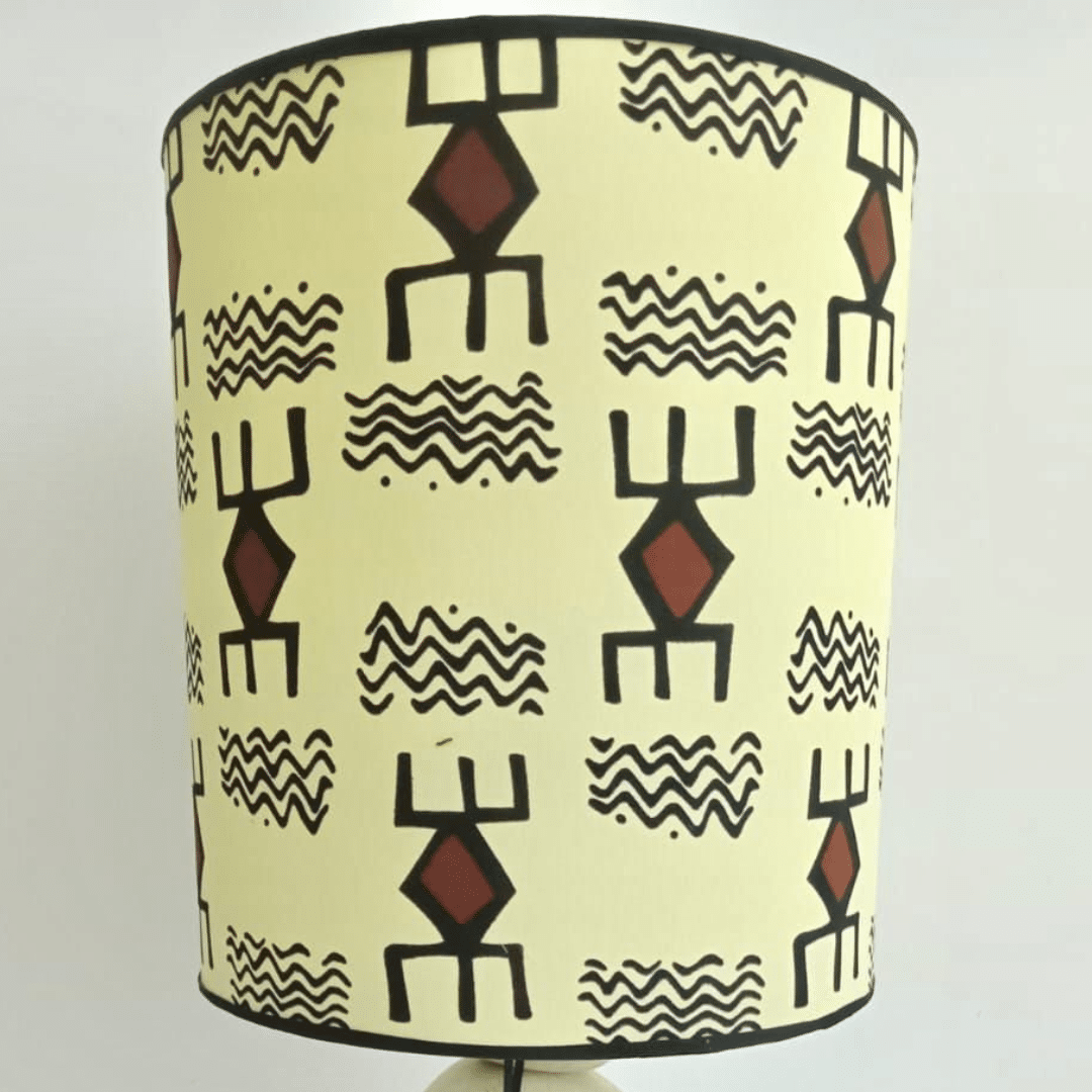 Lampe abat-jour Méloréa – En wax africain et céramique sculptée (77 × 30 cm) - artisanat Tunisien fait main | ILEYCOM
