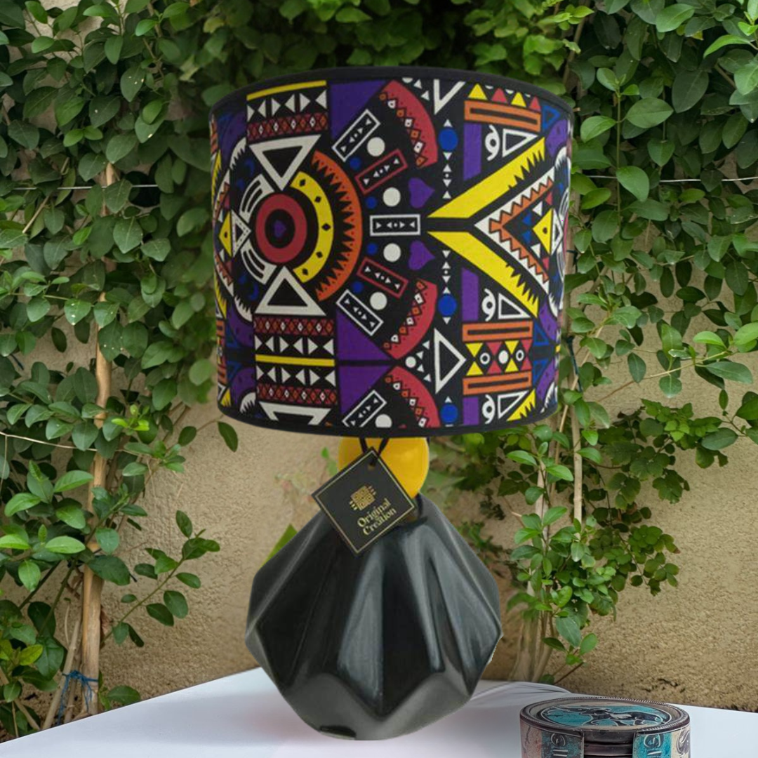 Lampe abat-jour Solara en wax africain & céramique sculptée - artisanat Tunisien fait main | ILEYCOM
