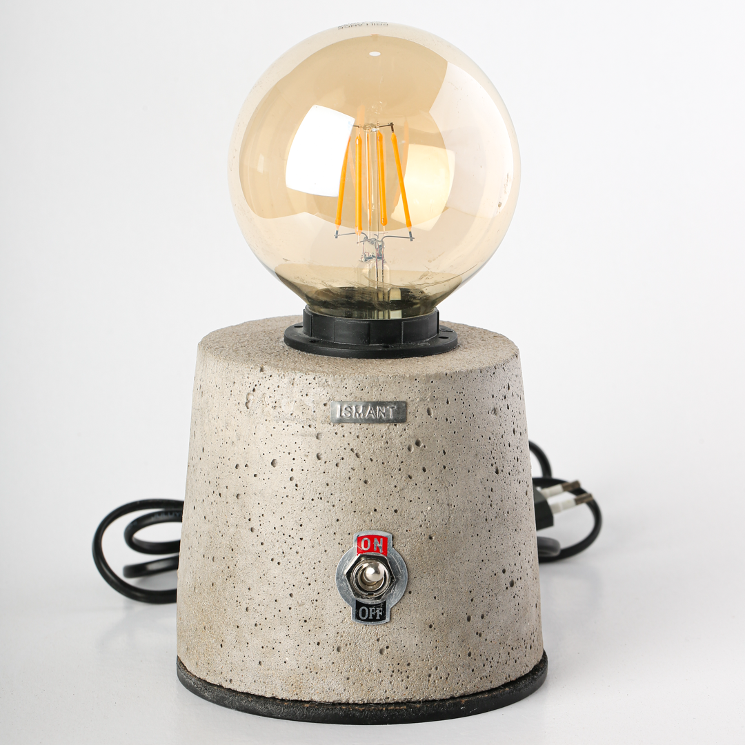 Lampe à poser Dhaweya en béton fait main – Éclairage doux et design artistique - artisanat Tunisien fait main | ILEYCOM