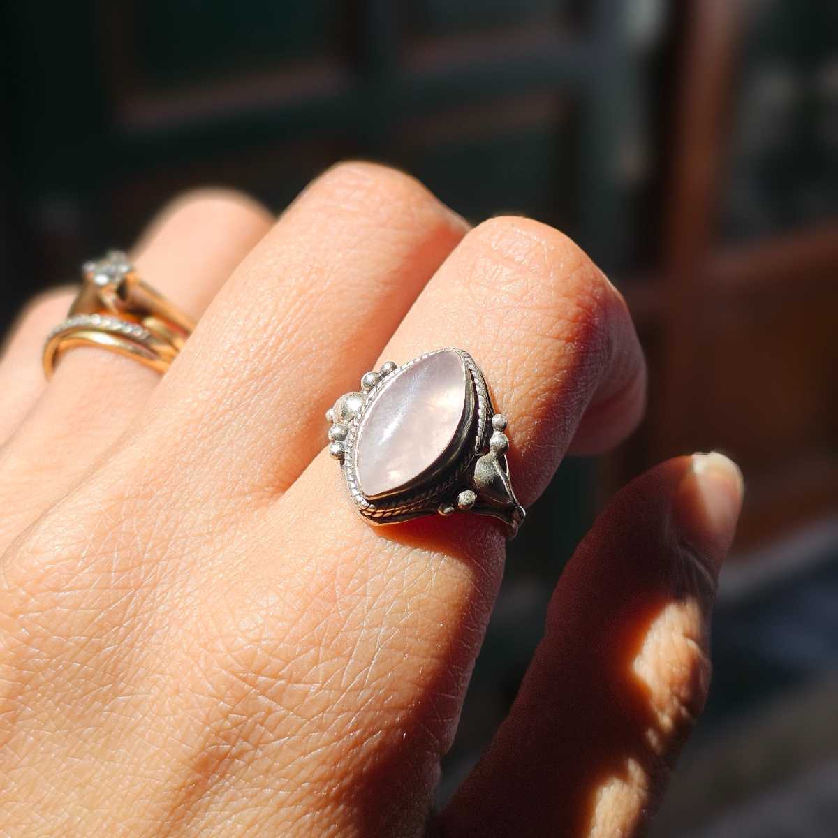 bague quartz rose en argent 925 élégance et douceur irrésistible