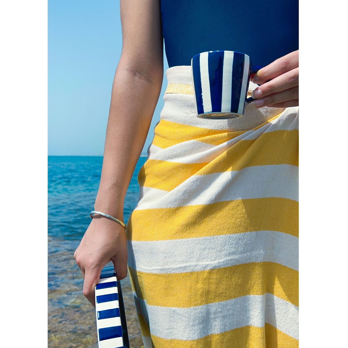 Tasse café Marinos bleu et jaune design