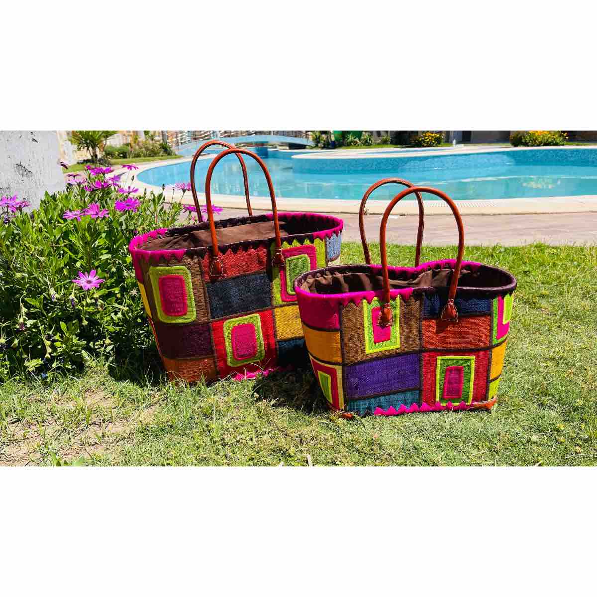 Couffin raphia brodé main luxe avec anses cuir exclusives