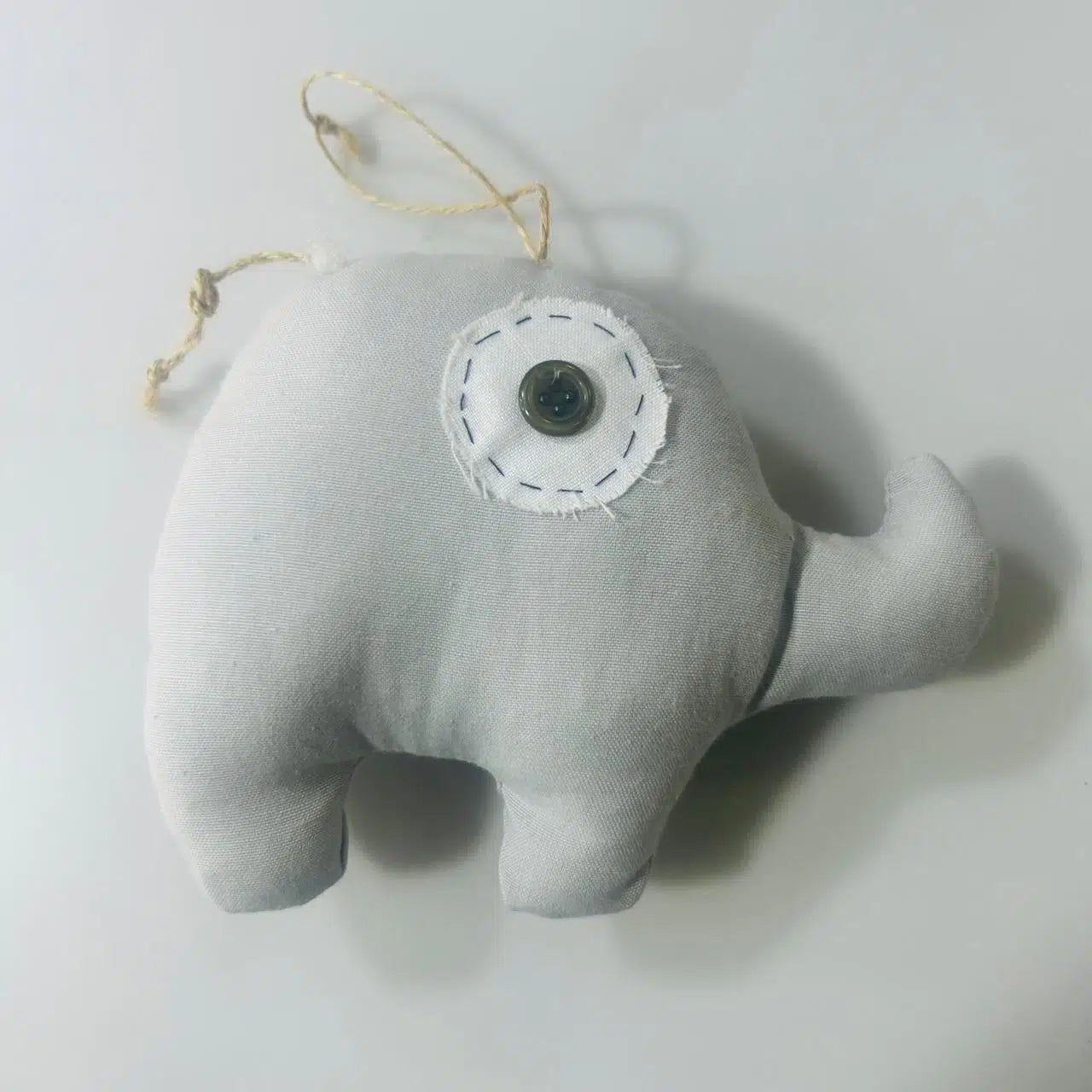 Objet décoratif mini éléphant en tissu