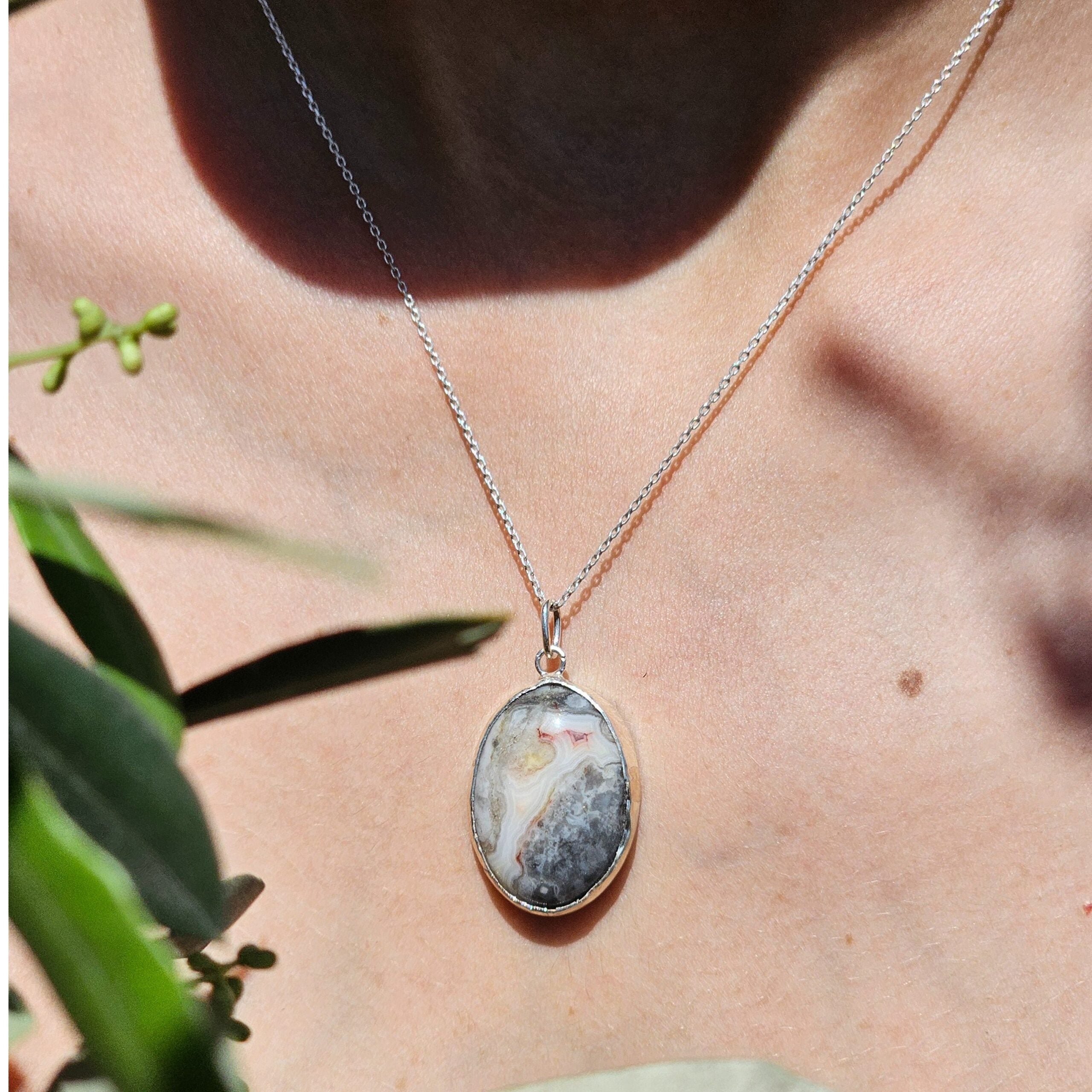 Collier agate crazy lace unique en argent 925 pour un style exceptionnel