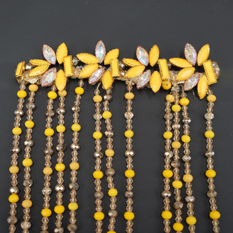 Peigne en perles jaune de cheveux mariée, Peigne de mariage, Peigne à cheveux pe - artisanat Tunisien fait main | ILEYCOM