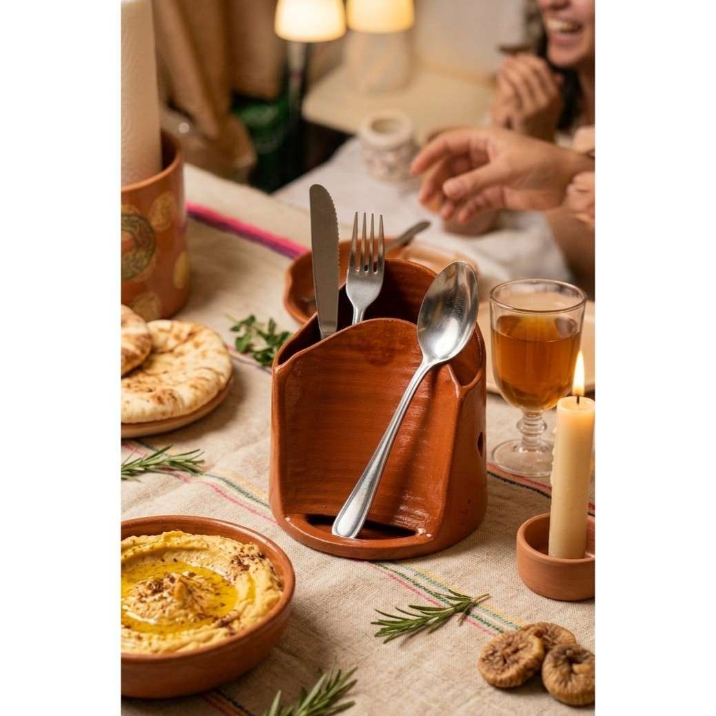 Support téléphone premium pour cuisine avec porte couverts élégant
