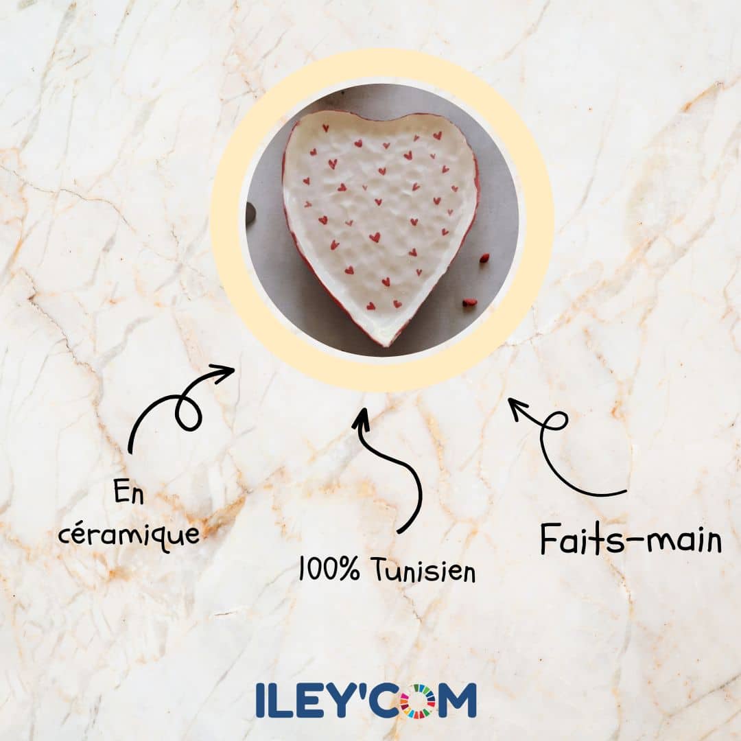 Plat en céramique forme cœur avec petits motifs cœurs - artisanat Tunisien fait main | ILEYCOM