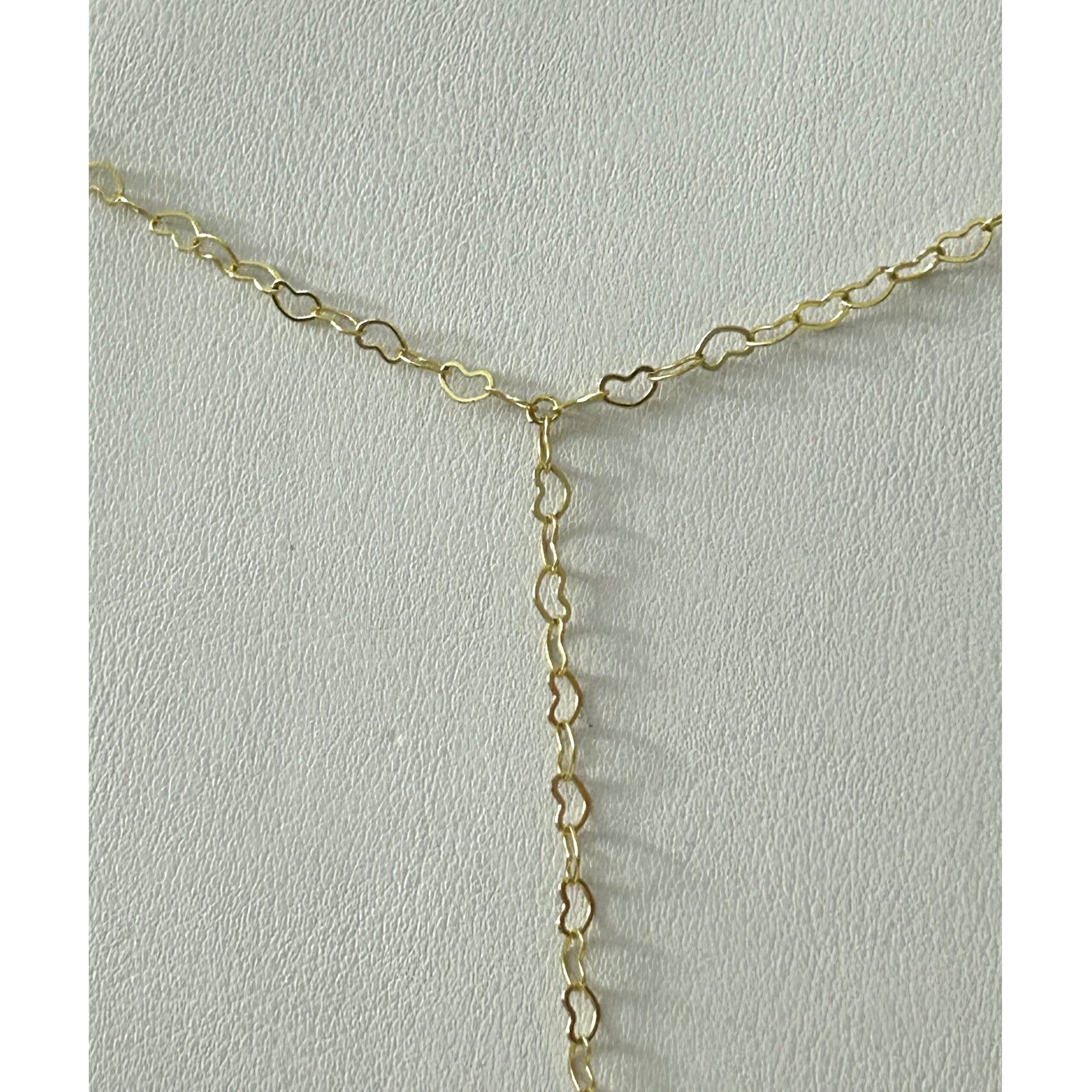 Dainty Heart Y-Necklace pour un décolleté sublimé et élégant