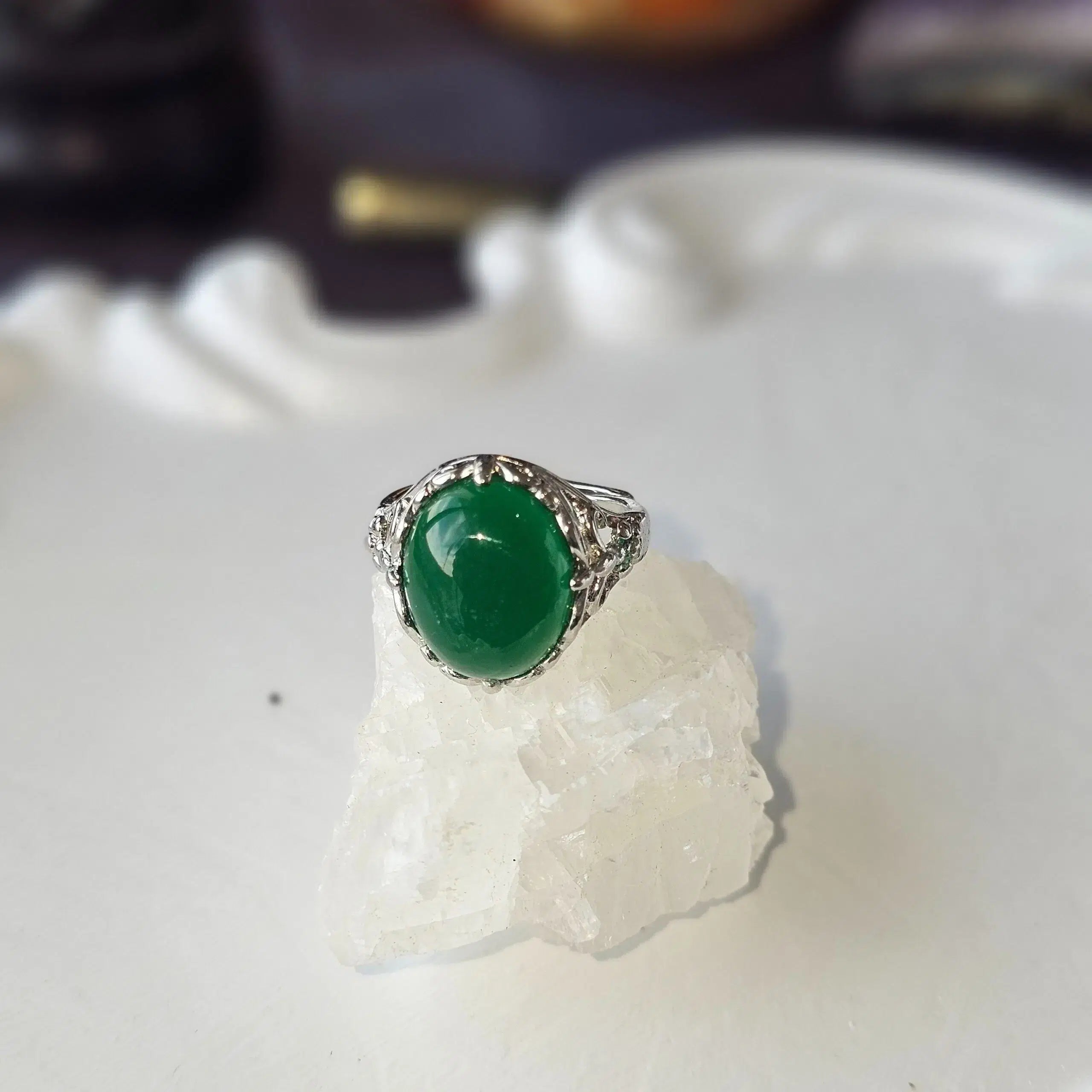 bague argent 925 élégance ajustable avec jade vert captivant