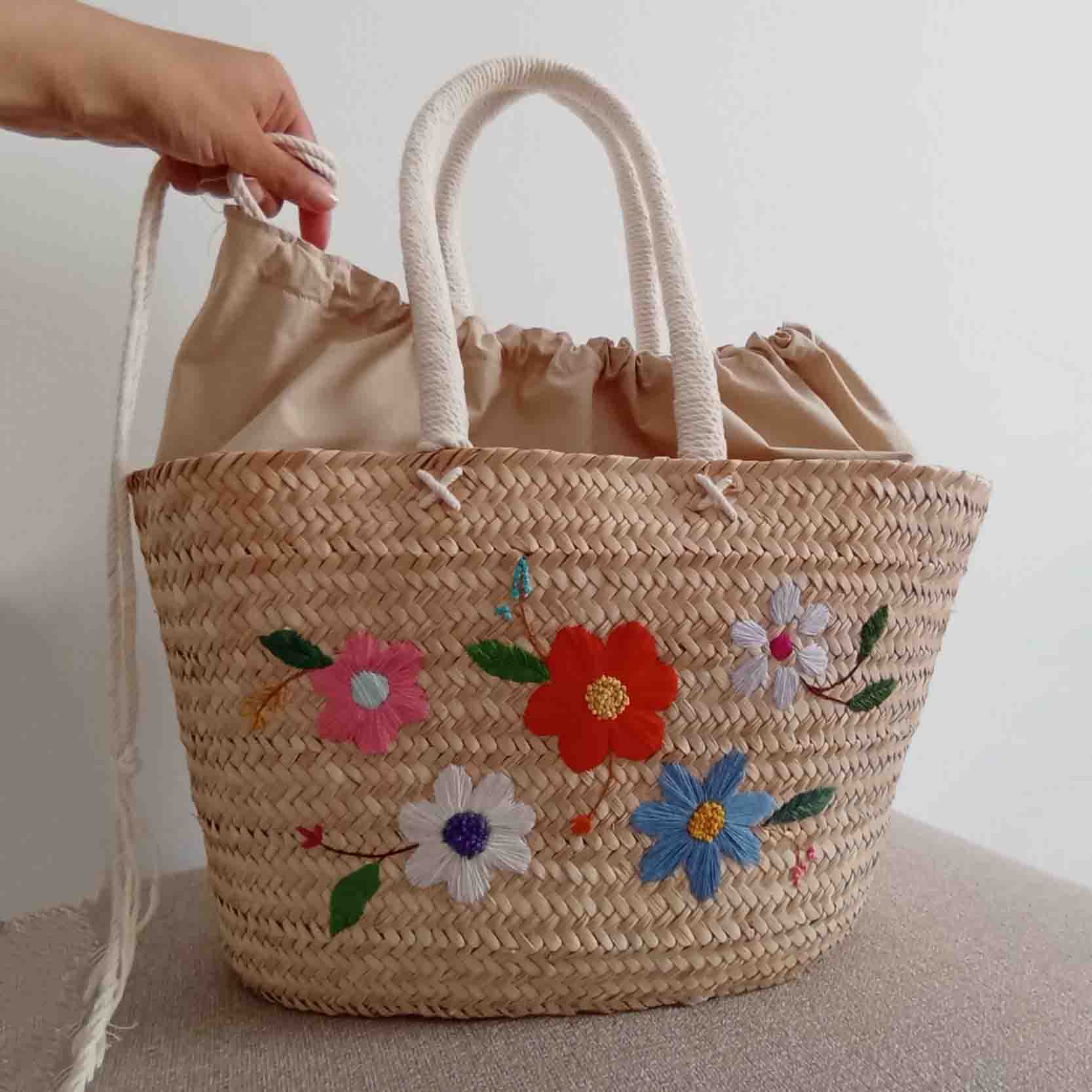 Sac couffin floral brodé à la main - artisanat Tunisien fait main | ILEYCOM