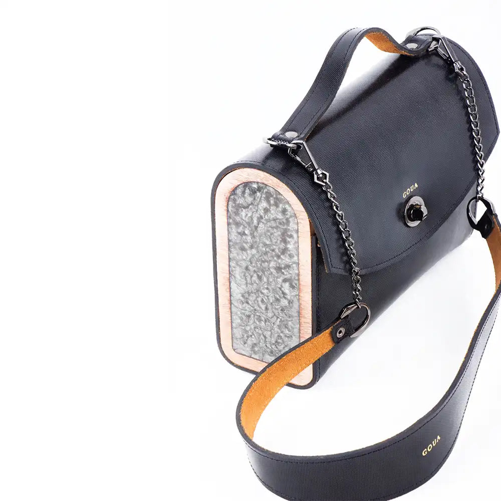 Sac à main noir en véritable cuir et bois d'acajou