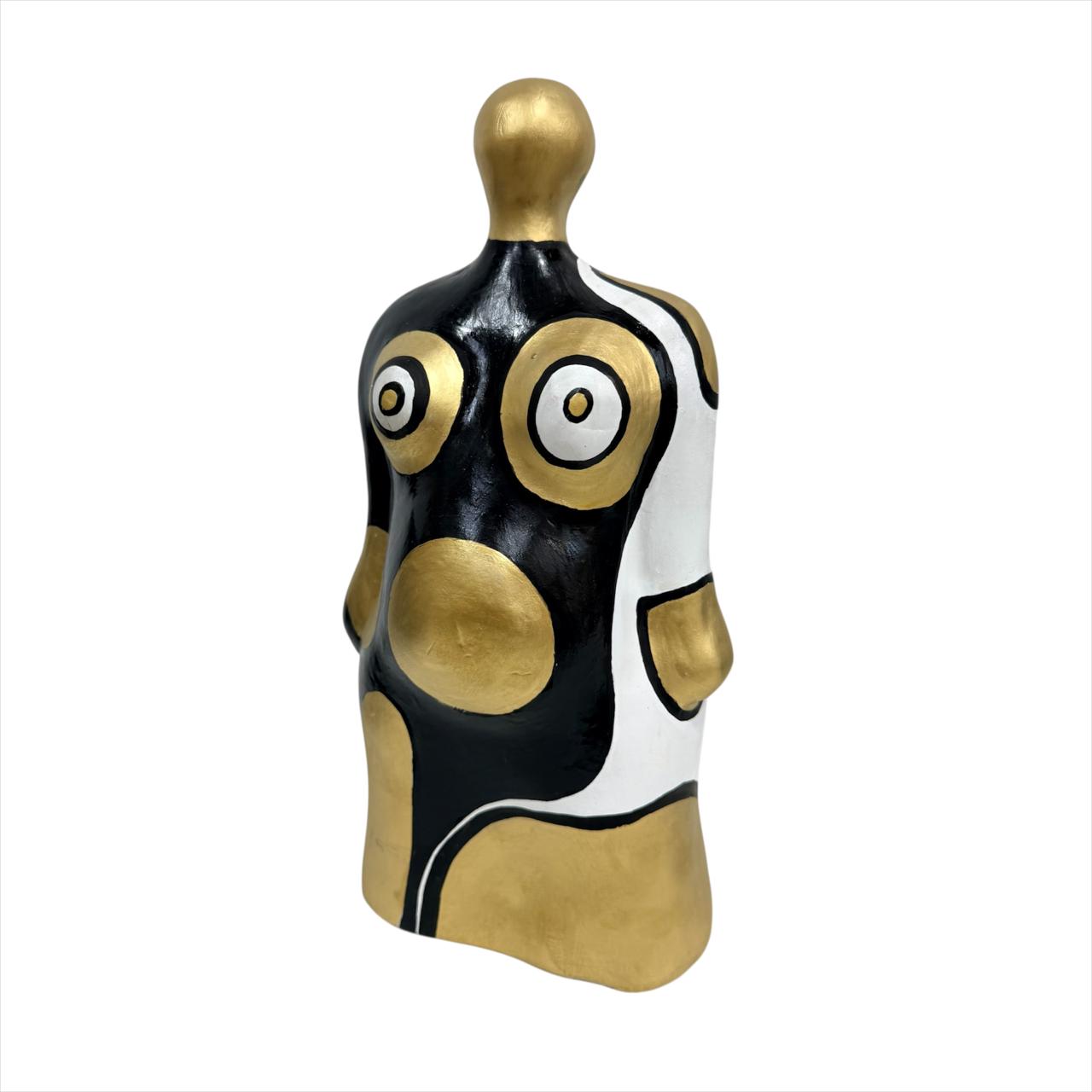 Sculpture féminine abstraite - Pièce artistique