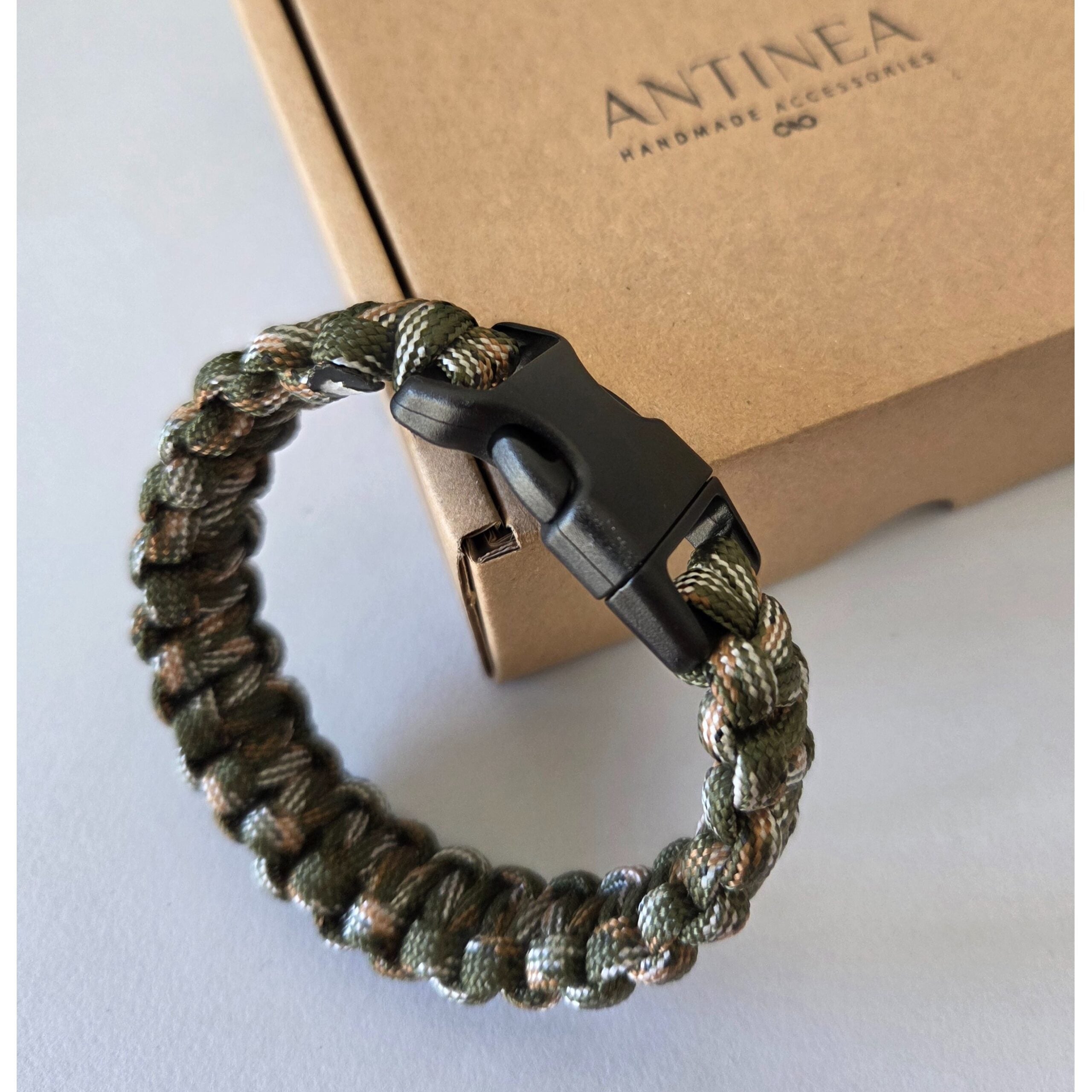 Bracelet de survie pour homme en Paracorde