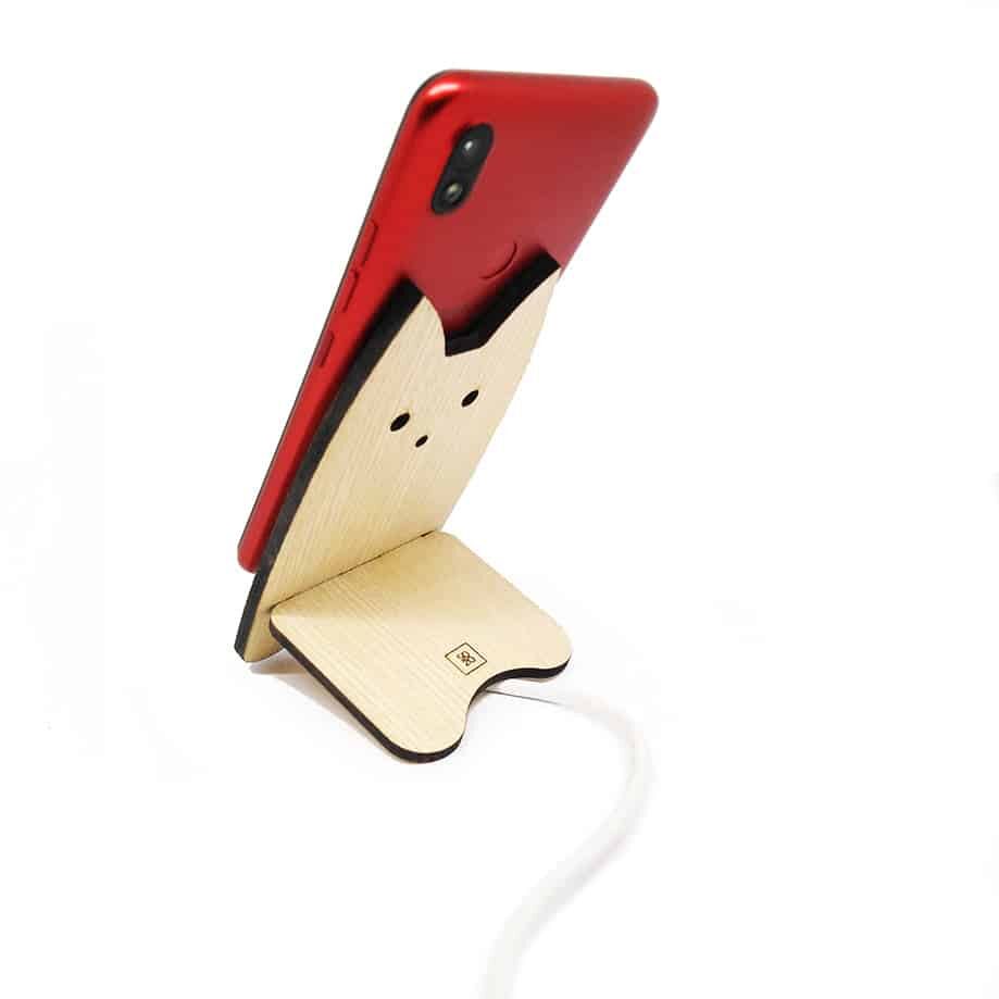 Support Smartphone Chat en Bois – Design Minimaliste & Écoresponsable - artisanat Tunisien fait main | ILEYCOM