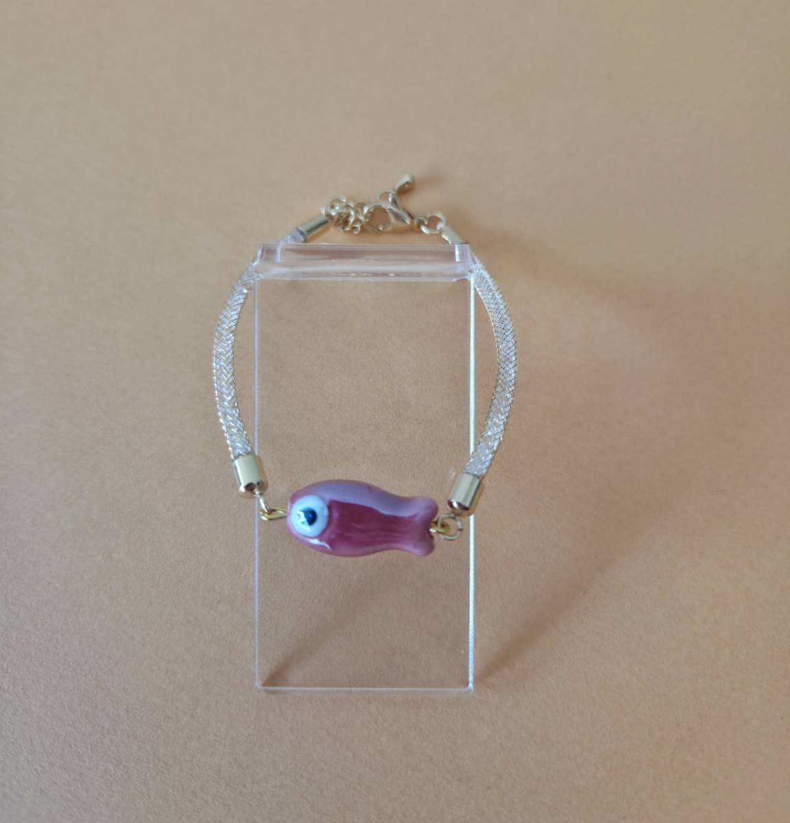 Bracelet poisson élégant pour un look unique et captivant
