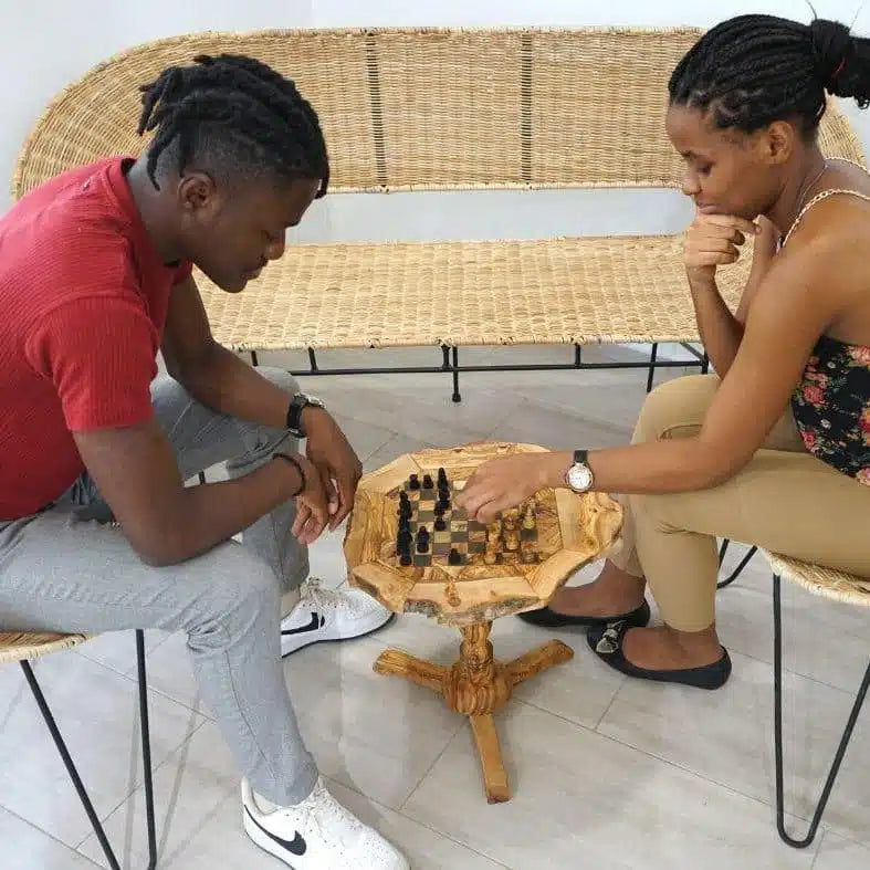Table Jeux D’échec Avec Tiroirs + Pions | 50*50