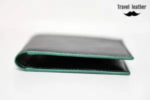 Portefeuille en cuir noir et bordure vert d'eau