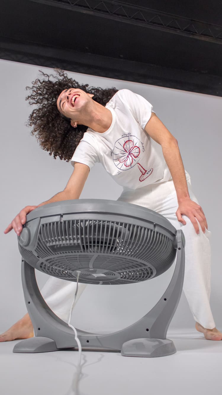 100% Organic Cotton Fan T-Shirt with a round neck