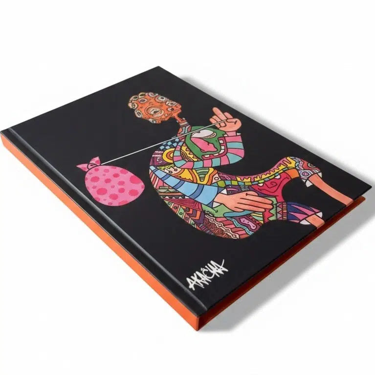Carnet Daggeza en collaboration avec l'artiste Akacha