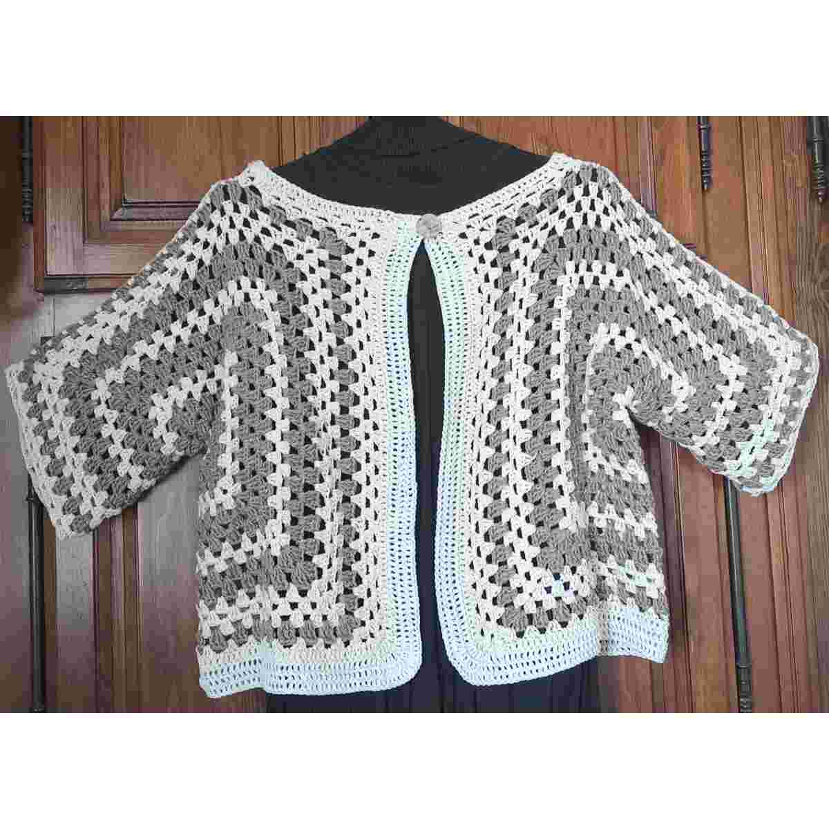 Cardigan femme chic et élégant pour un style irrésistible