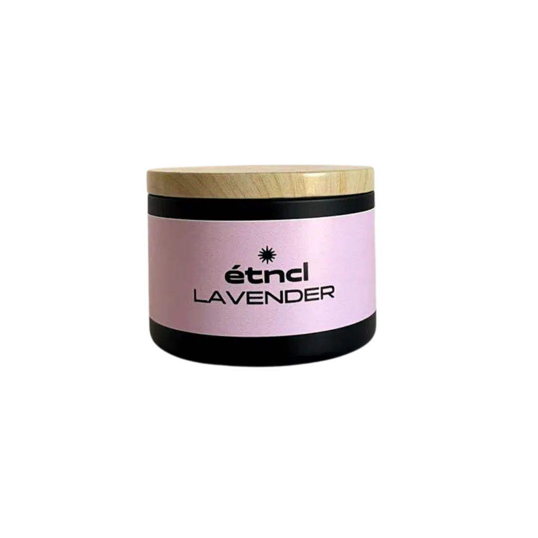 Bougie parfumée artisanale Lavender pour une détente absolue 100 ml
