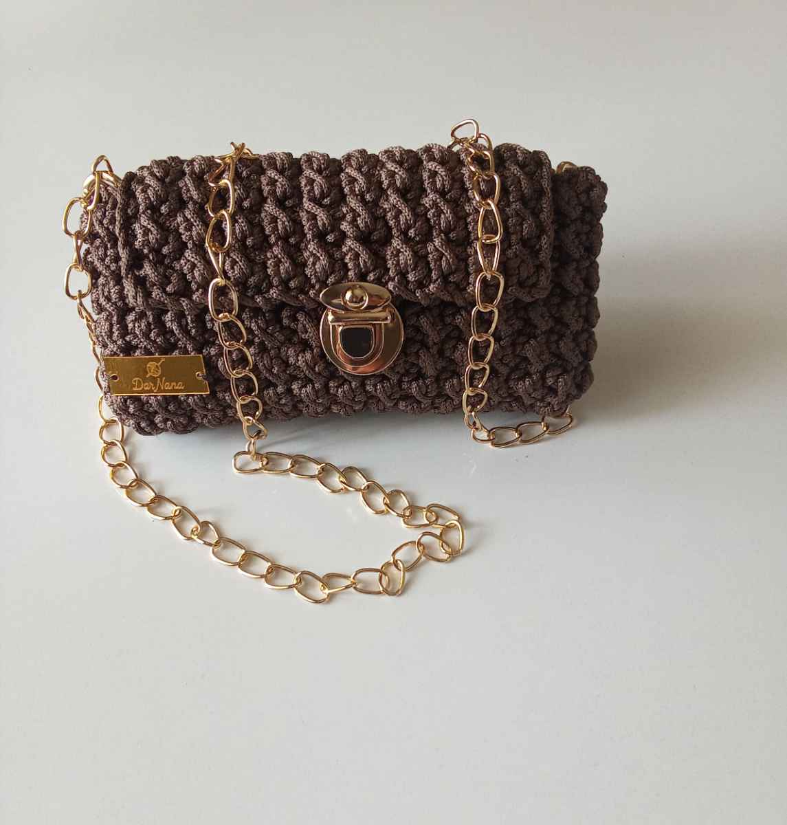 Pochette chic élégance irrésistible pour un style unique
