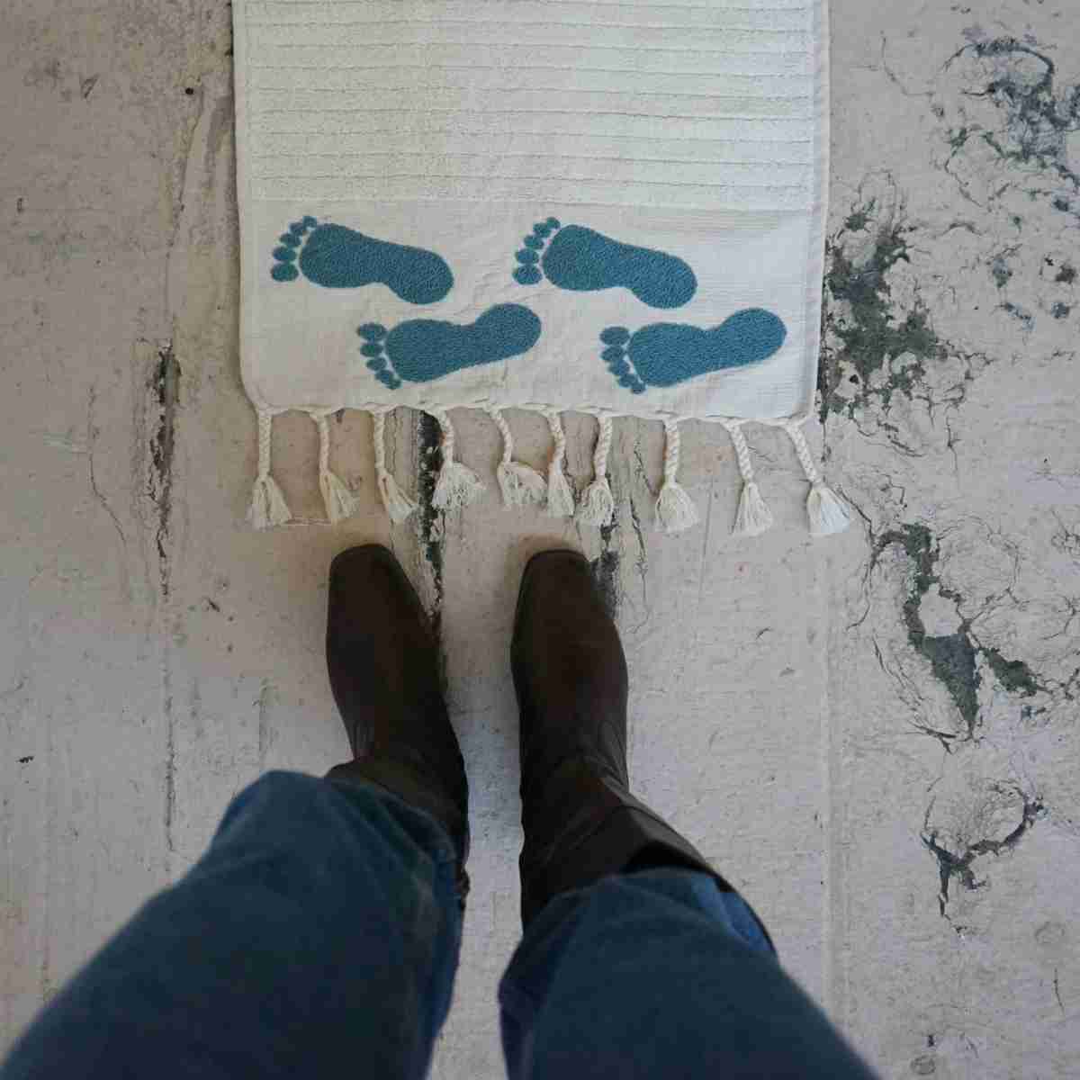 Tapis de bain éponge ultra absorbant pour un confort inégalé