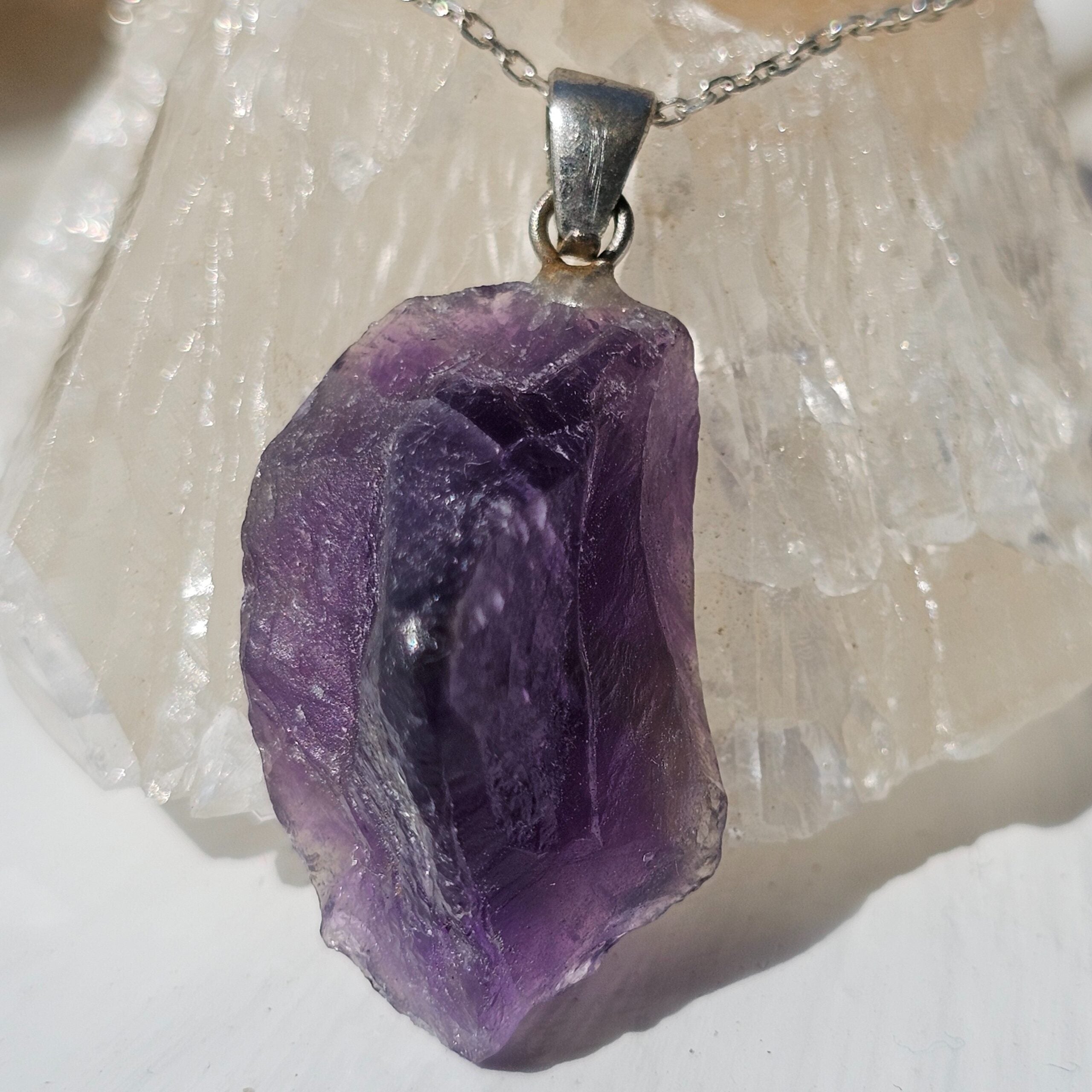 Collier en Argent 925 Améthyste Brute - Élégance et Sérénité