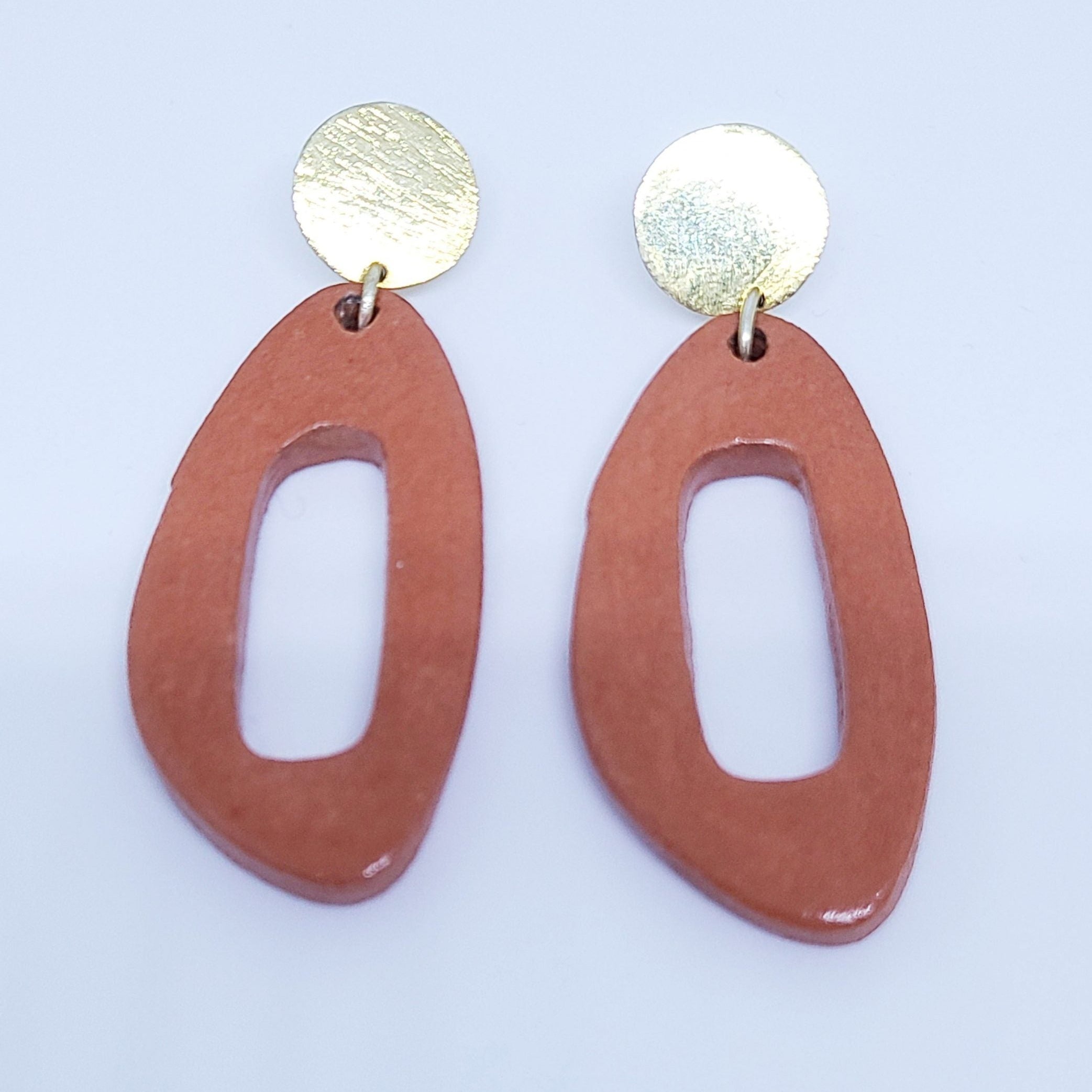 Boucles d'oreilles terracotta et argent plaqué or minimaliste