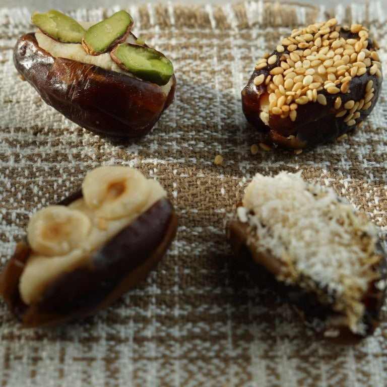 صندوق هدايا التمر المحشو