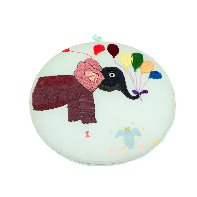 Handmade embroidery wall decoration "elephant with balloons"
