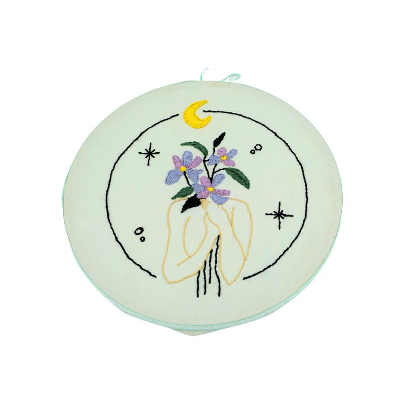 Handmade embroidery wall decoration "flowers of the moon"