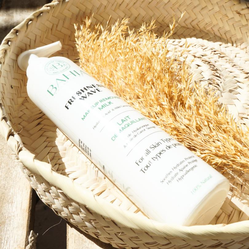 Lait démaquillant avec Acide hyaluronique et huile de carrot sauvage " freshness wave"