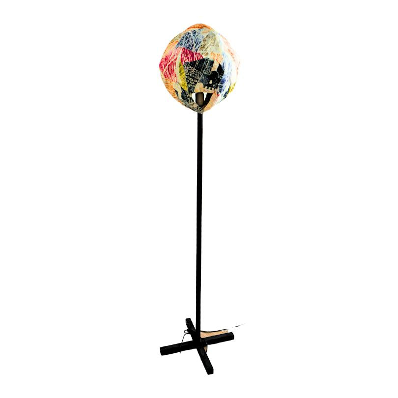 Upcycled paper lamp with support