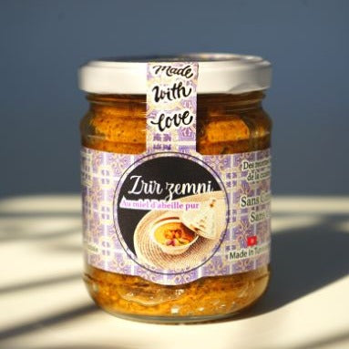 زرير زمني، مزيج من البندق مع السمسم والعسل