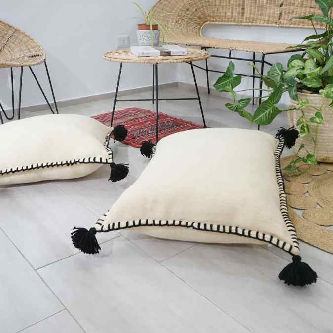 Berber style cushion, embroidered cushion, cushion with embroidery, 100% natural hand made cushion
