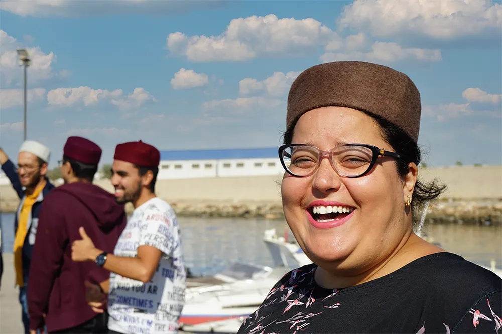 شاشية تونسية من الصوف البني