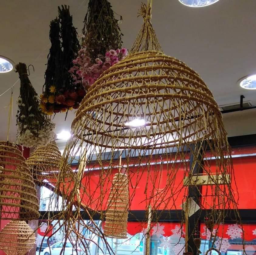Luminaire fait-main en fibres de palmier - artisanat Tunisien fait main | ILEYCOM