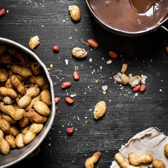 Pâte à tartiner cacahuète et chocolat au lait - artisanat Tunisien fait main | ILEYCOM