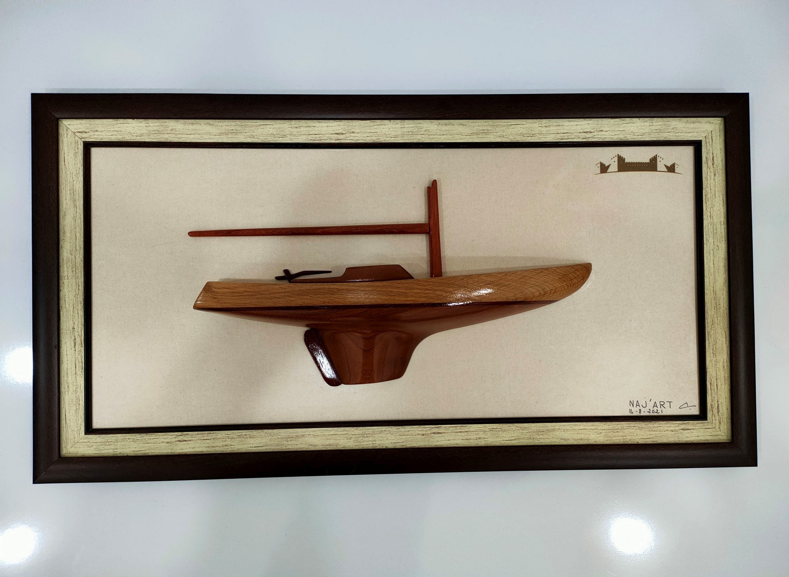 Tableau décoratif a un voilier COLUMBIA - artisanat Tunisien fait main | ILEYCOM