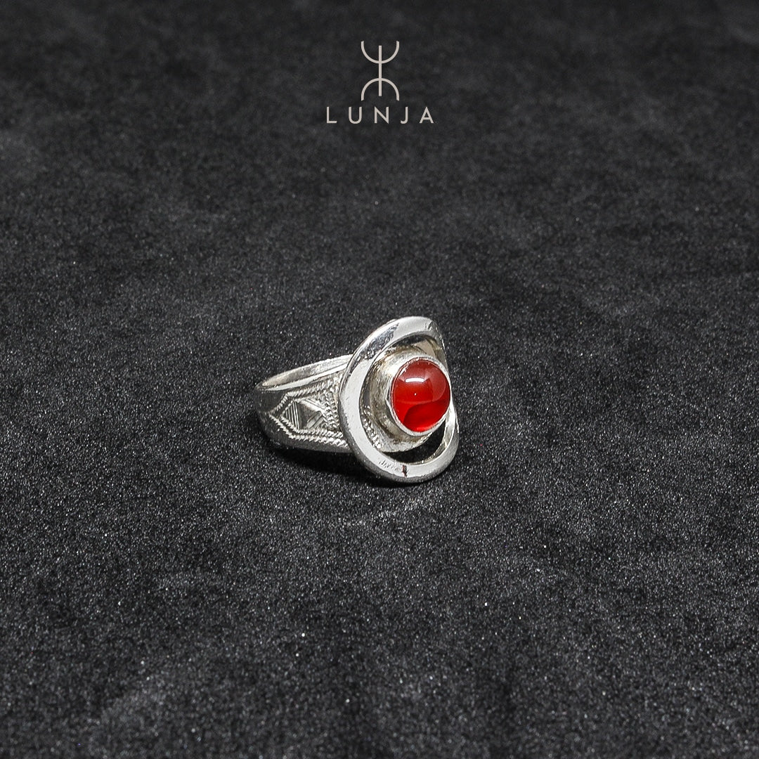 Bague agadez en onyx rouge naturelle et argent Massif 990 ( Taille 55/56)