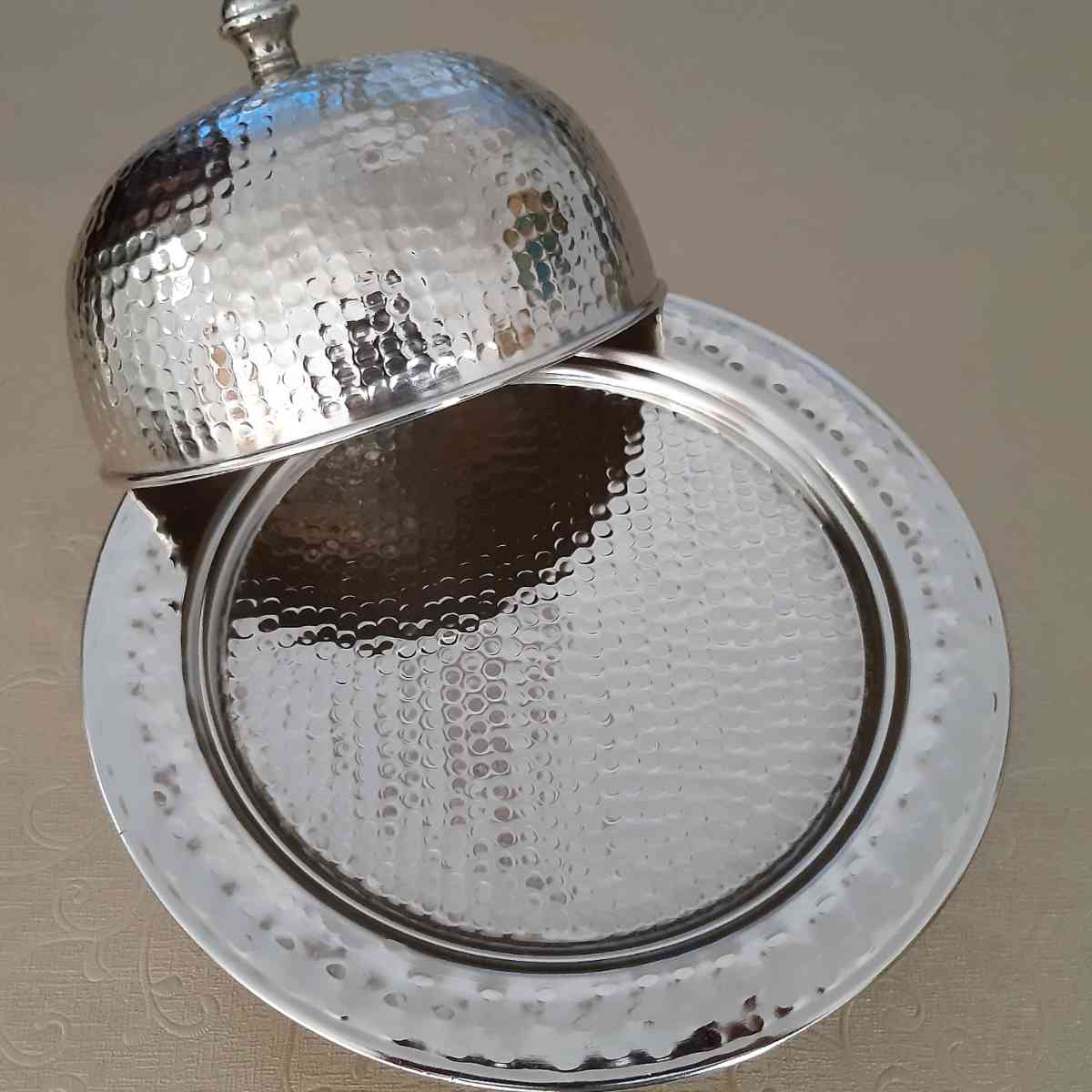 bonbonnière cuivre martelé élégance pour votre décoration raffinée