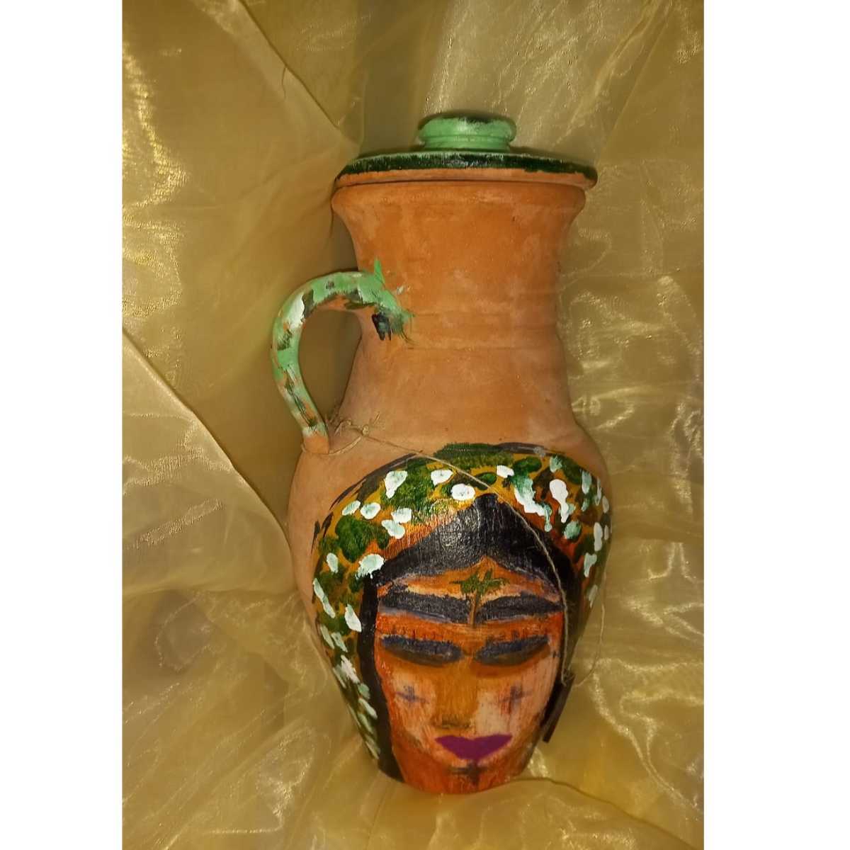 Cruche céramique artisanale peinte à la main pour un style unique