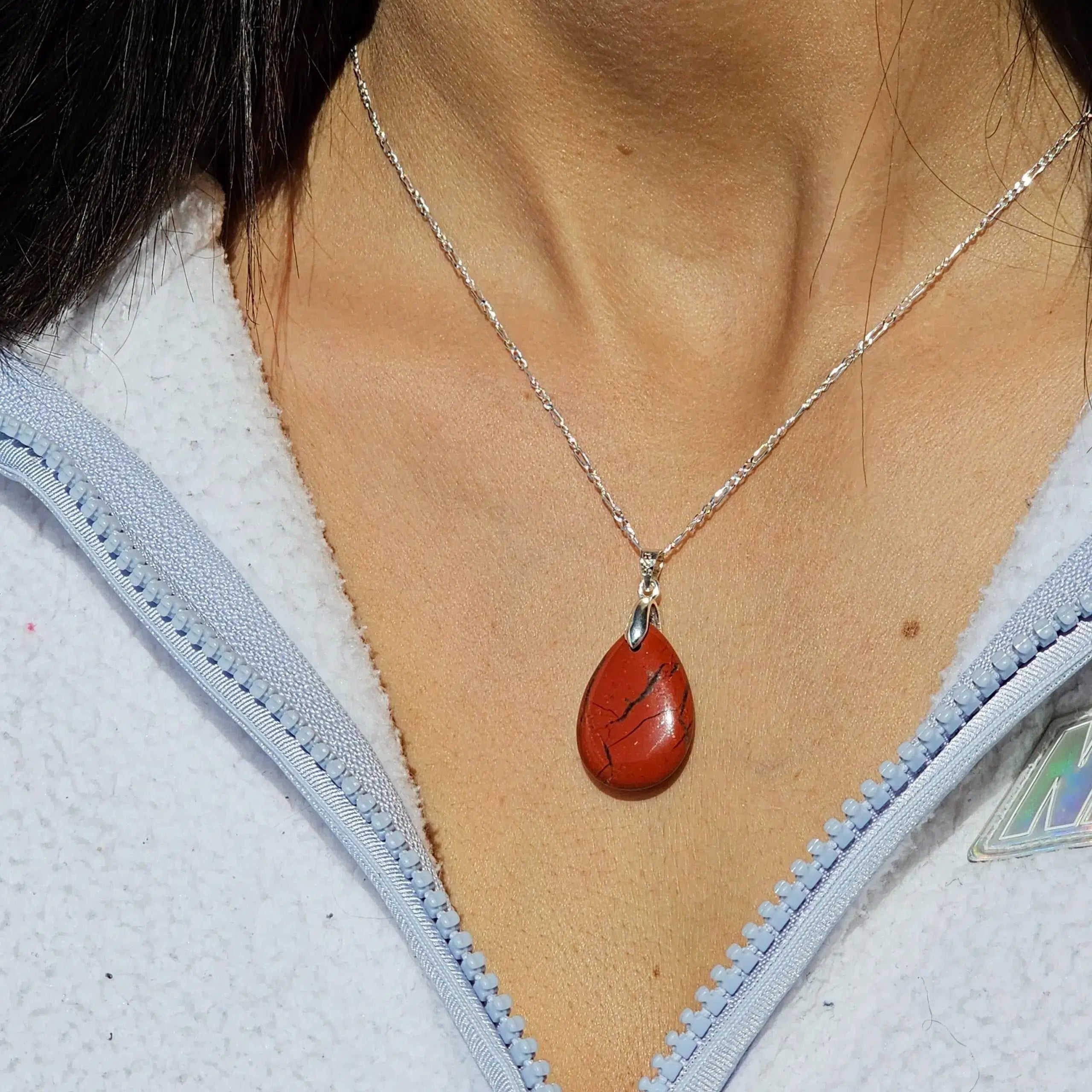 Collier Élégant Jaspe Rouge et Argent 925 - Énergie et Style Naturel